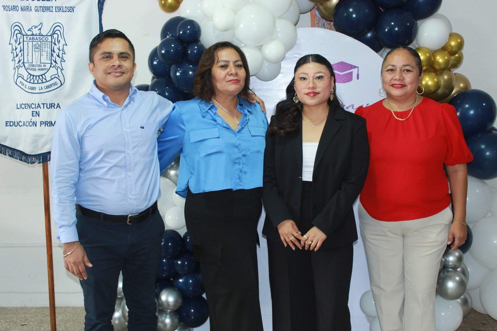 ¡Último día de exámenes profesionales!