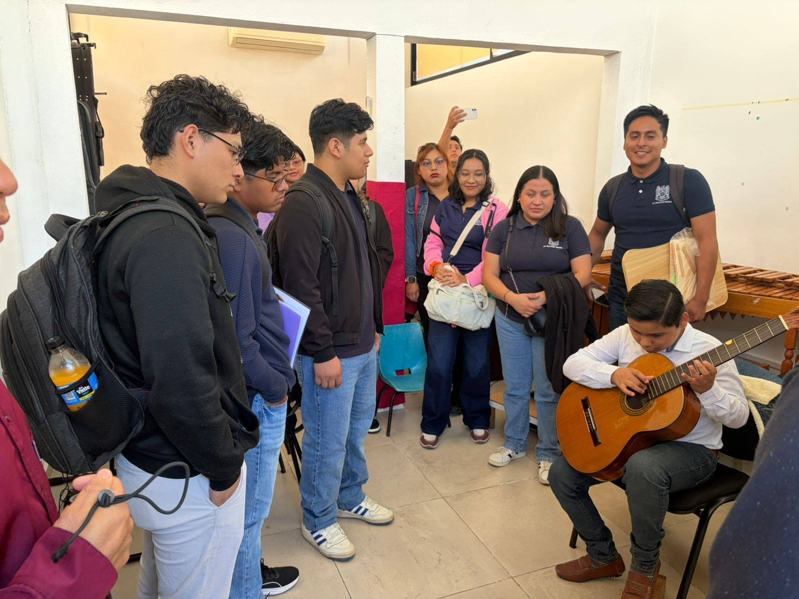 Visita formativa al Centro de Atención Integral para Ciegos y Débiles Visuales