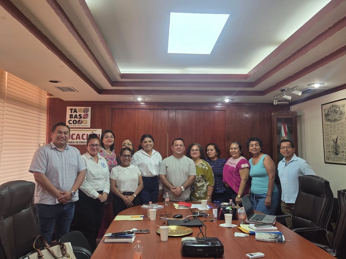 Cumpliendo compromisos por la educación en Tabasco